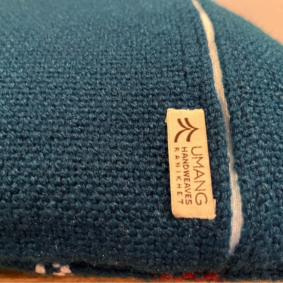 UMANG Handweaves Ranikhet Accent pilllow - Picture 2 of 10